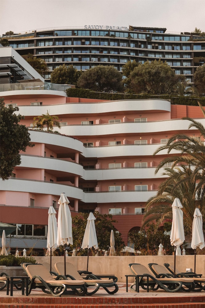 Royal Savoy - Ocean Resort - Savoy Signature — Hotel building in Funchal, Madeira