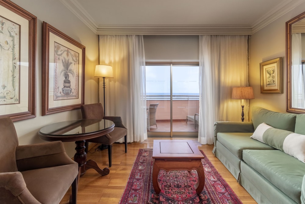 Royal Savoy - Ocean Resort - Savoy Signature — Hotel rooms in Funchal, Madeira