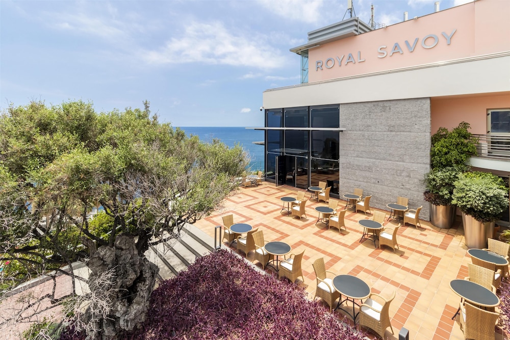 Royal Savoy - Ocean Resort - Savoy Signature — Hotel building in Funchal, Madeira