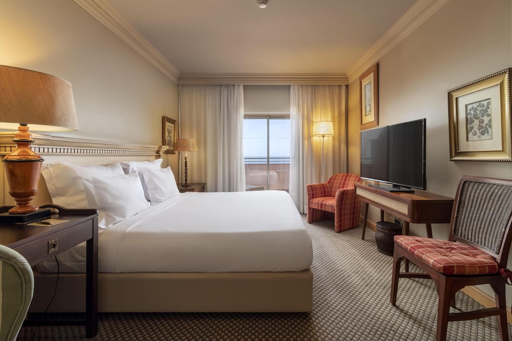 Royal Savoy - Ocean Resort - Savoy Signature — Hotel rooms in Funchal, Madeira