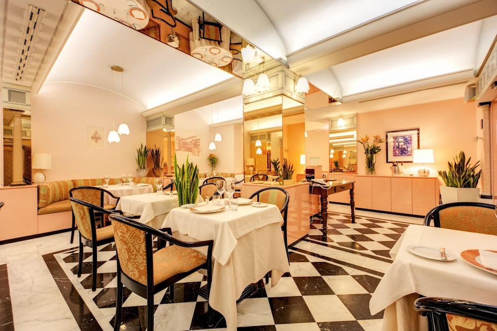 Hotel Brunelleschi — Restaurant & bars in Milan, Lombardy