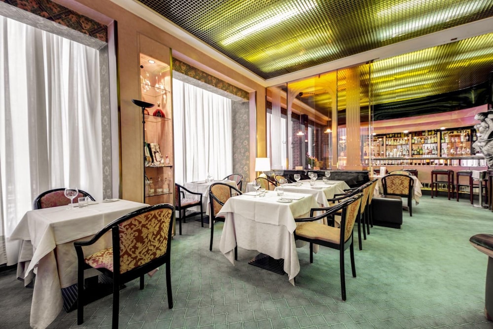 Hotel Brunelleschi — Restaurant & bars in Milan, Lombardy
