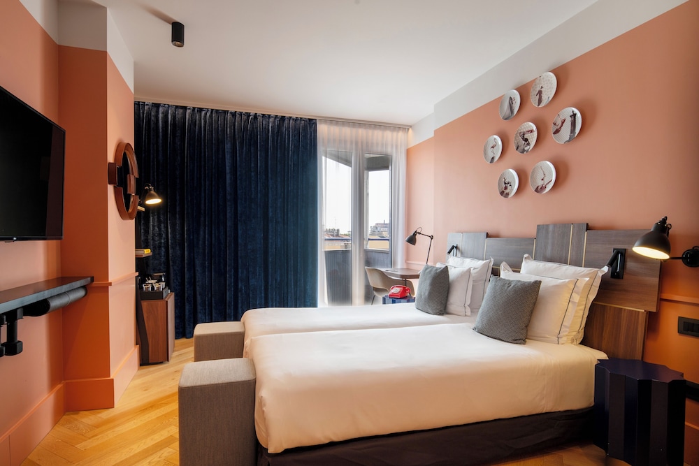 Urban Hive Milano — Hotel rooms in Milan, Lombardy
