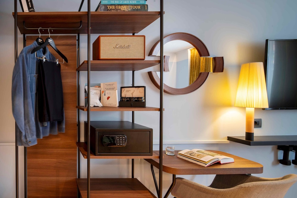 Urban Hive Milano — Hotel rooms in Milan, Lombardy