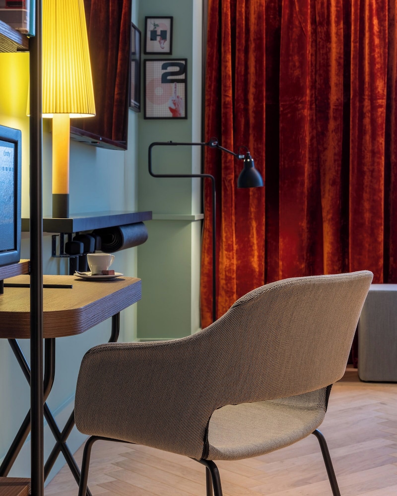 Urban Hive Milano — Hotel rooms in Milan, Lombardy