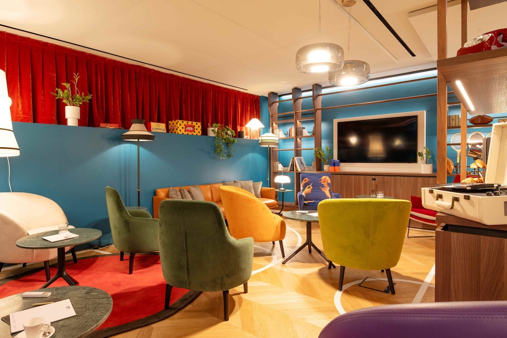 Urban Hive Milano — Restaurant & bars in Milan, Lombardy