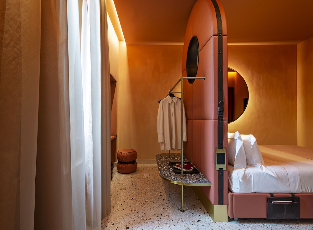 Enterprise Hotel — Hotel rooms in Milan, Lombardy