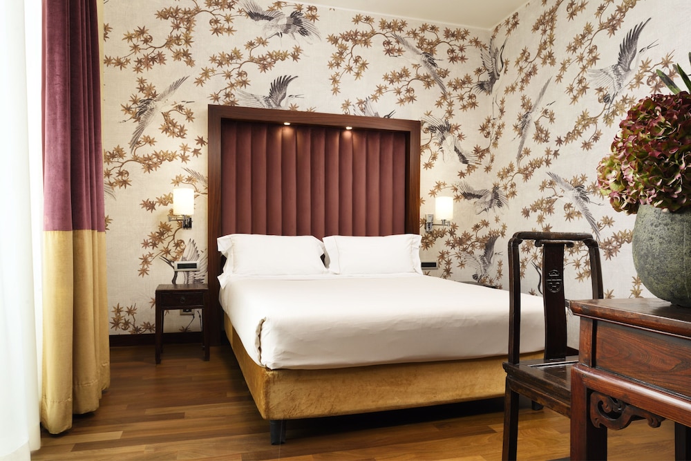 Enterprise Hotel — Hotel rooms in Milan, Lombardy
