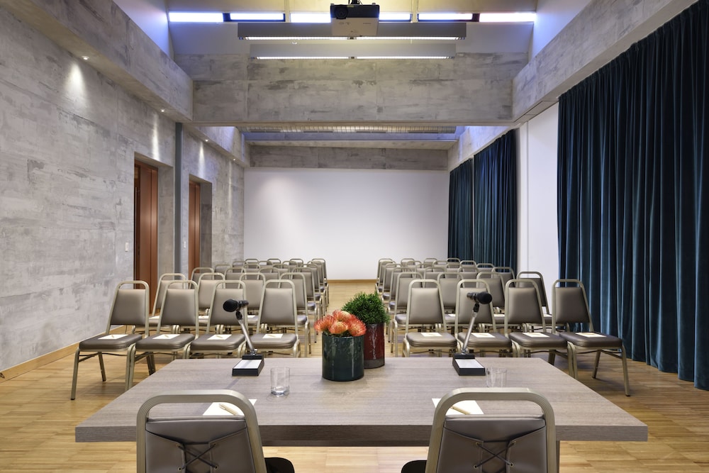 Enterprise Hotel — Hotel building in Milan, Lombardy
