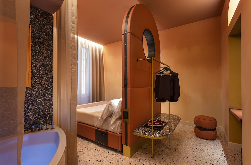 Enterprise Hotel — Hotel rooms in Milan, Lombardy