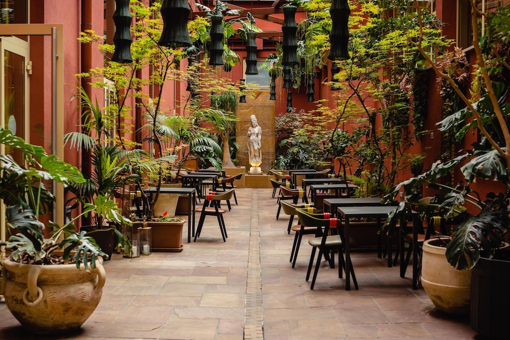 Enterprise Hotel — Restaurant & bars in Milan, Lombardy