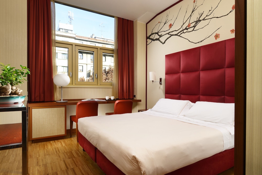 Enterprise Hotel — Hotel rooms in Milan, Lombardy
