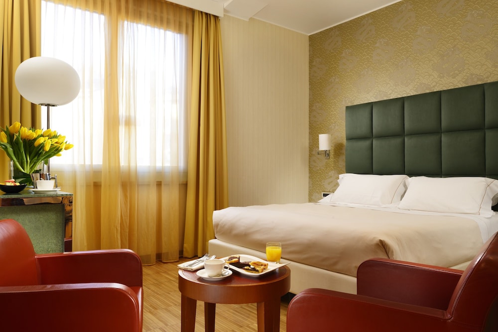 Enterprise Hotel — Hotel rooms in Milan, Lombardy