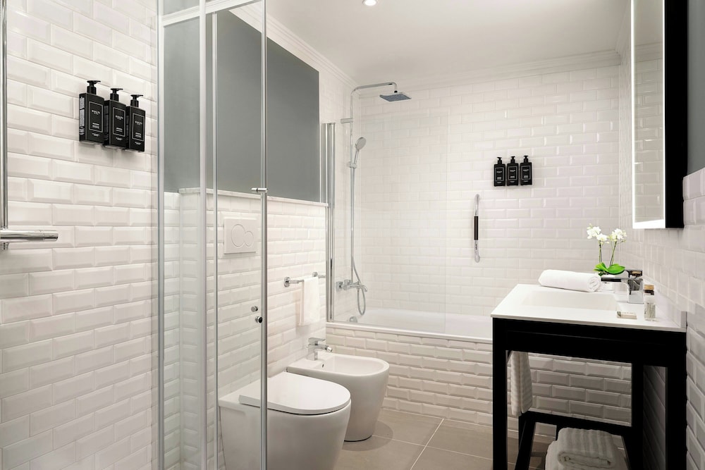 Duo Milan Porta Nuova, A Tribute Portfolio Hotel — Hotel rooms in Milan, Lombardy