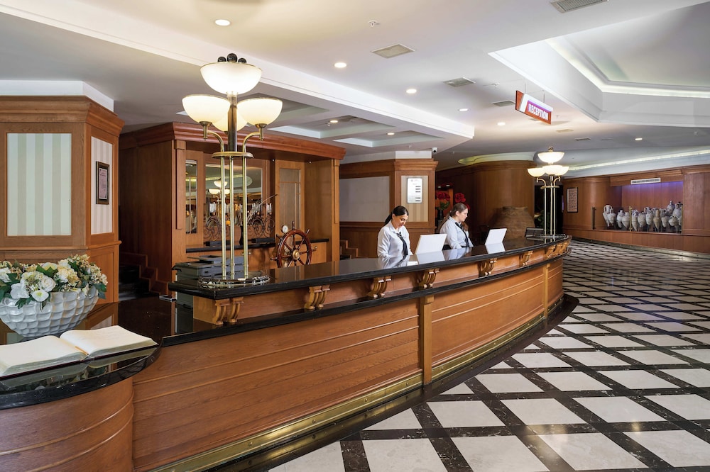 Grand Kaptan Hotel - Ultra All Inclusive — Shared spaces in Alanya