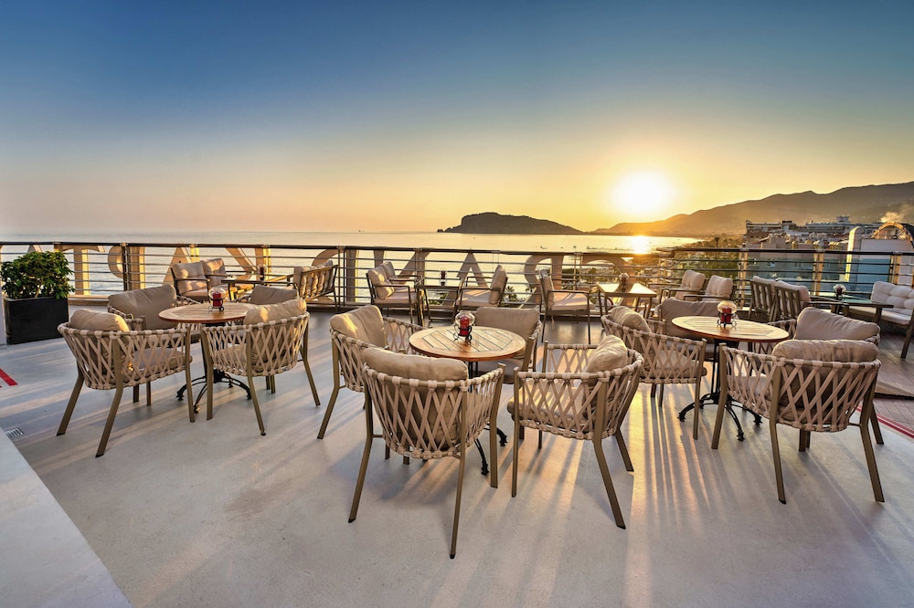 Grand Kaptan Hotel - Ultra All Inclusive — Restaurant in Alanya