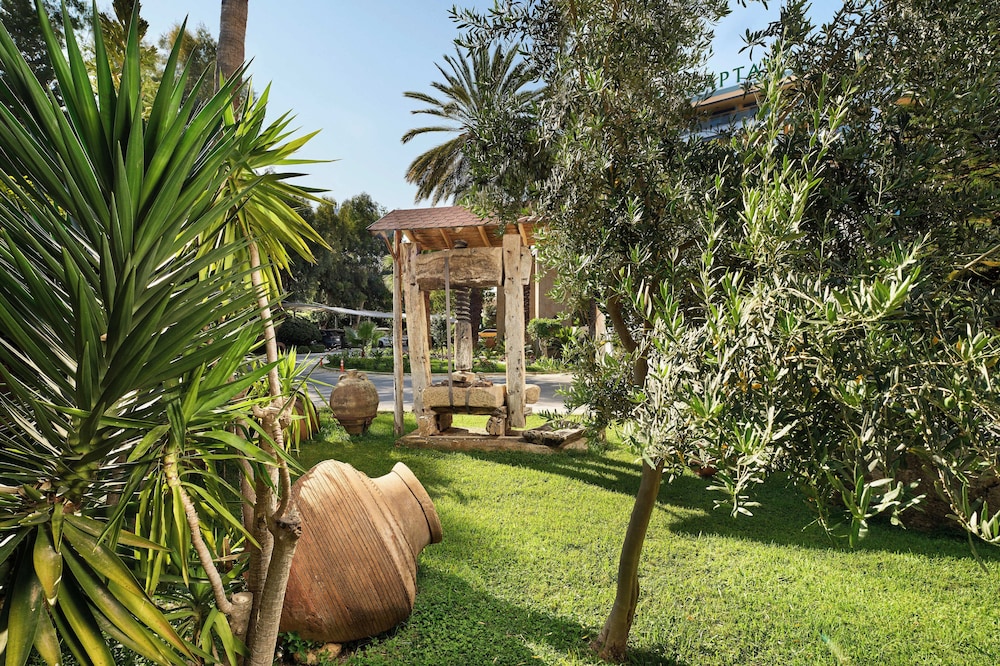 Grand Kaptan Hotel - Ultra All Inclusive — Outdoor in Alanya