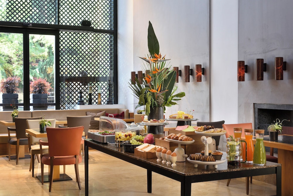 Milan Suite Hotel — Restaurant & bars in Milan, Lombardy