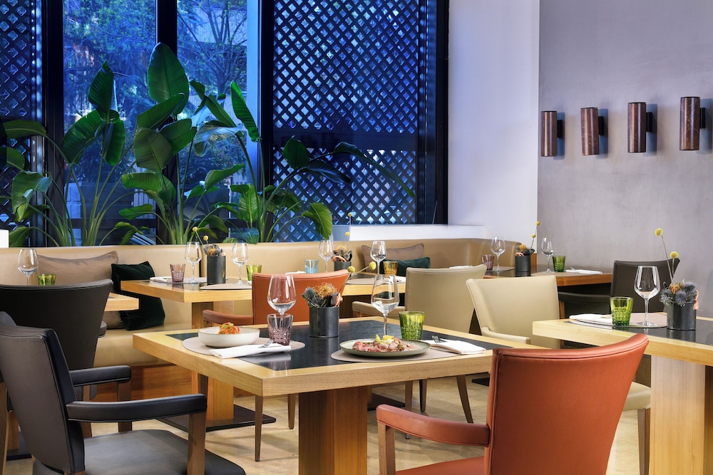 Milan Suite Hotel — Restaurant & bars in Milan, Lombardy