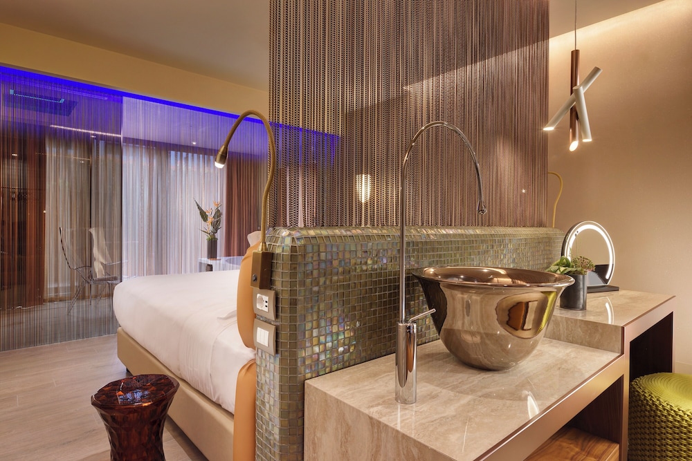 Milan Suite Hotel — Hotel rooms in Milan, Lombardy