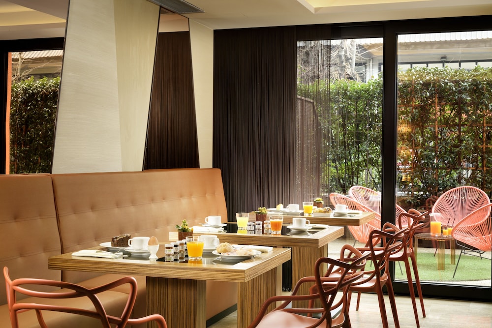 Milan Suite Hotel — Restaurant & bars in Milan, Lombardy
