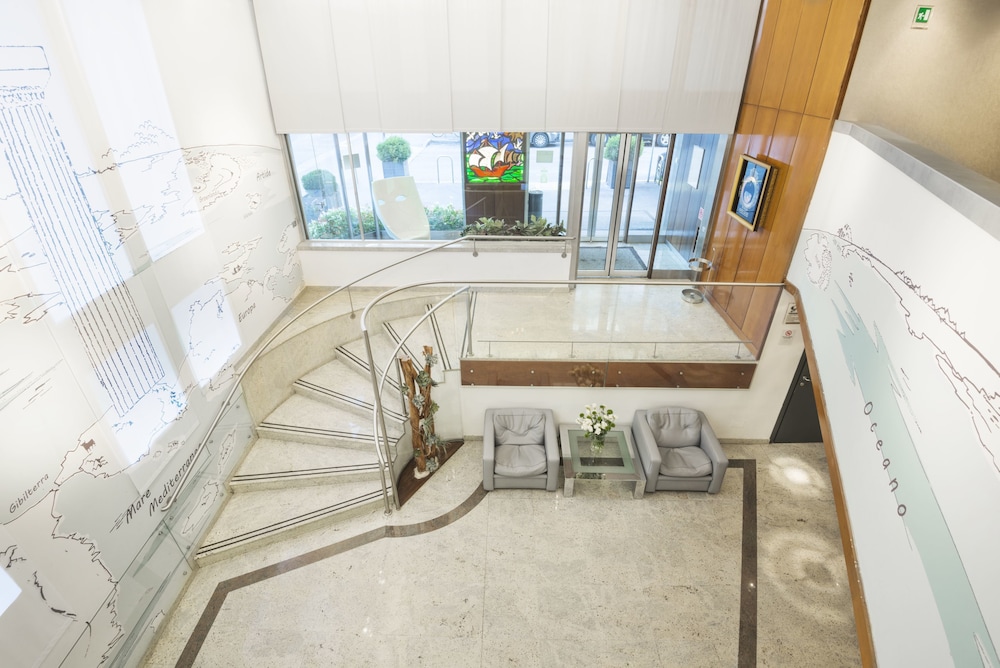 c-hotels Atlantic — Hotel building in Milan, Lombardy