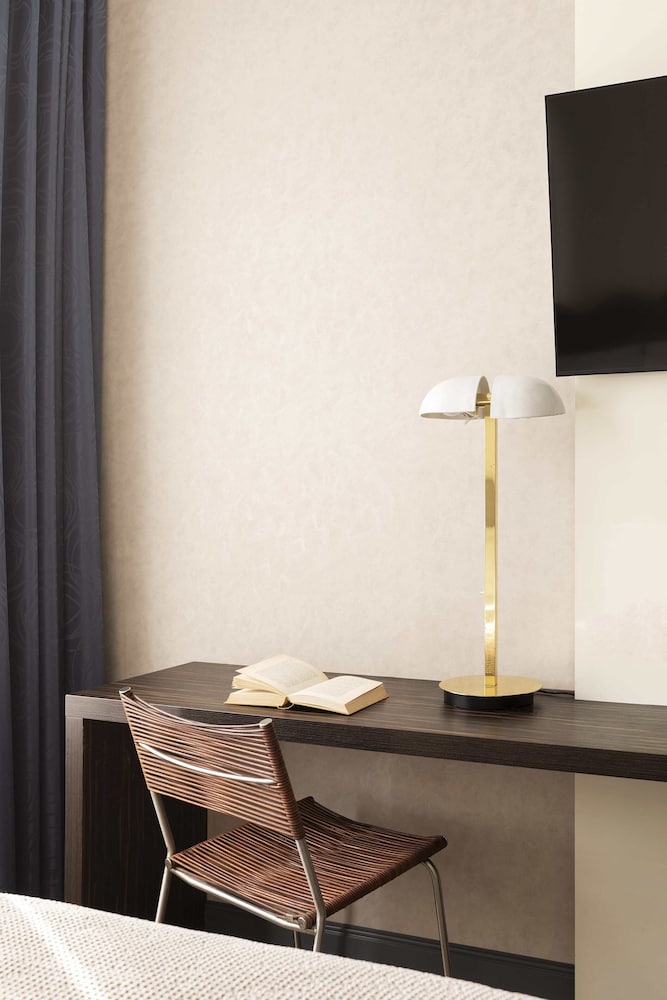 c-hotels Atlantic — Hotel rooms in Milan, Lombardy