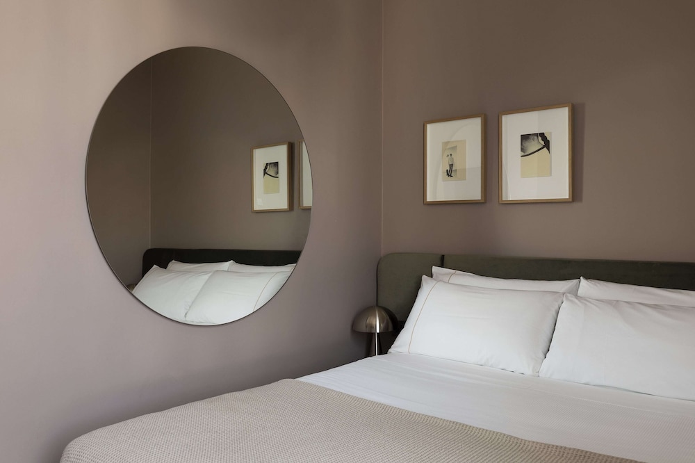 c-hotels Atlantic — Hotel rooms in Milan, Lombardy
