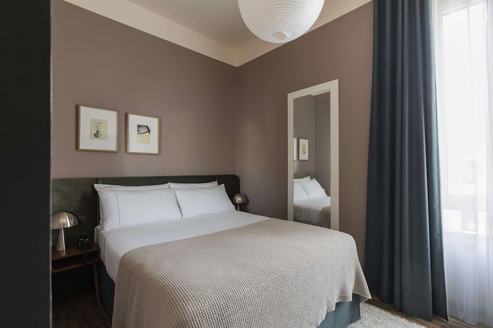 c-hotels Atlantic — Hotel rooms in Milan, Lombardy