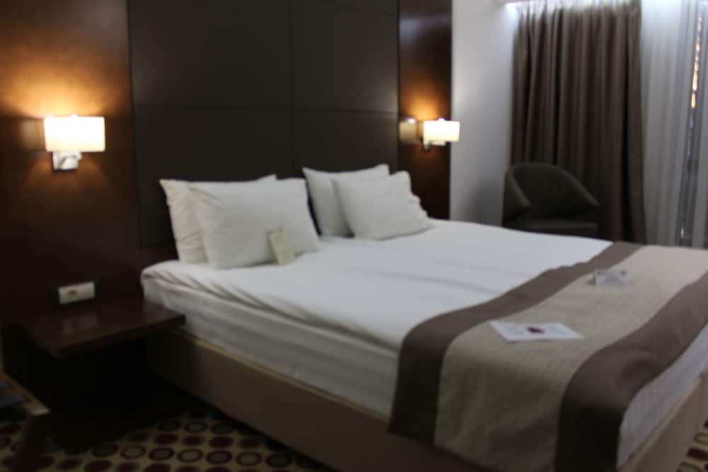 Central Hotel Sofia — Hotel rooms in Sofia, Sofia (province)