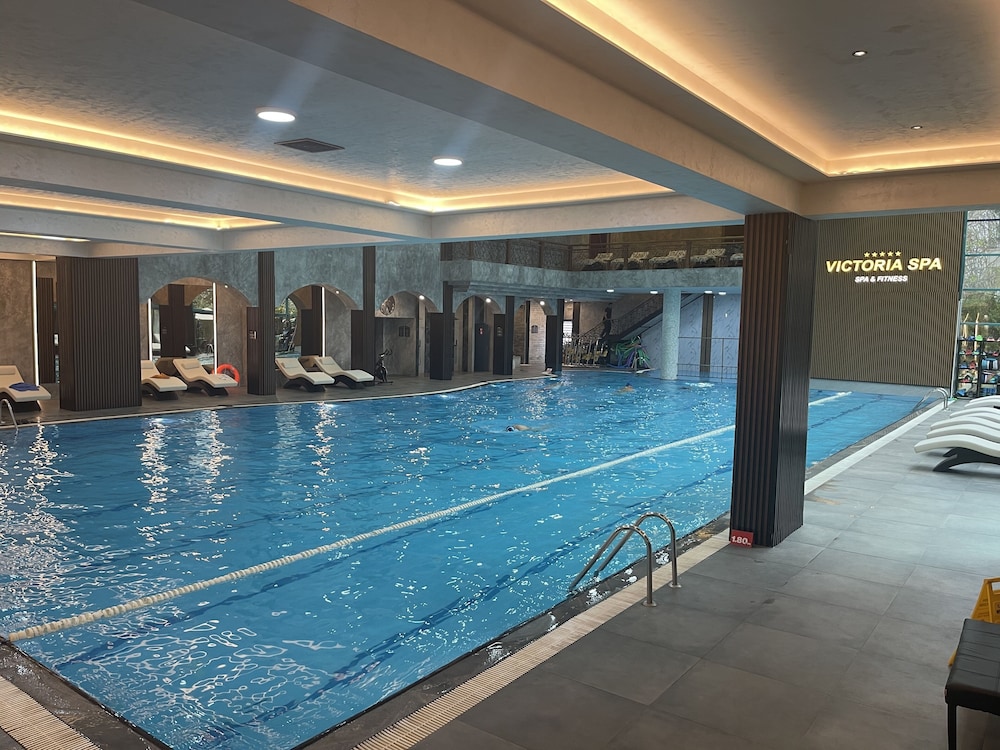 Ramada by Wyndham Sofia City Center — Swimming pool in Sofia, Sofia (province)