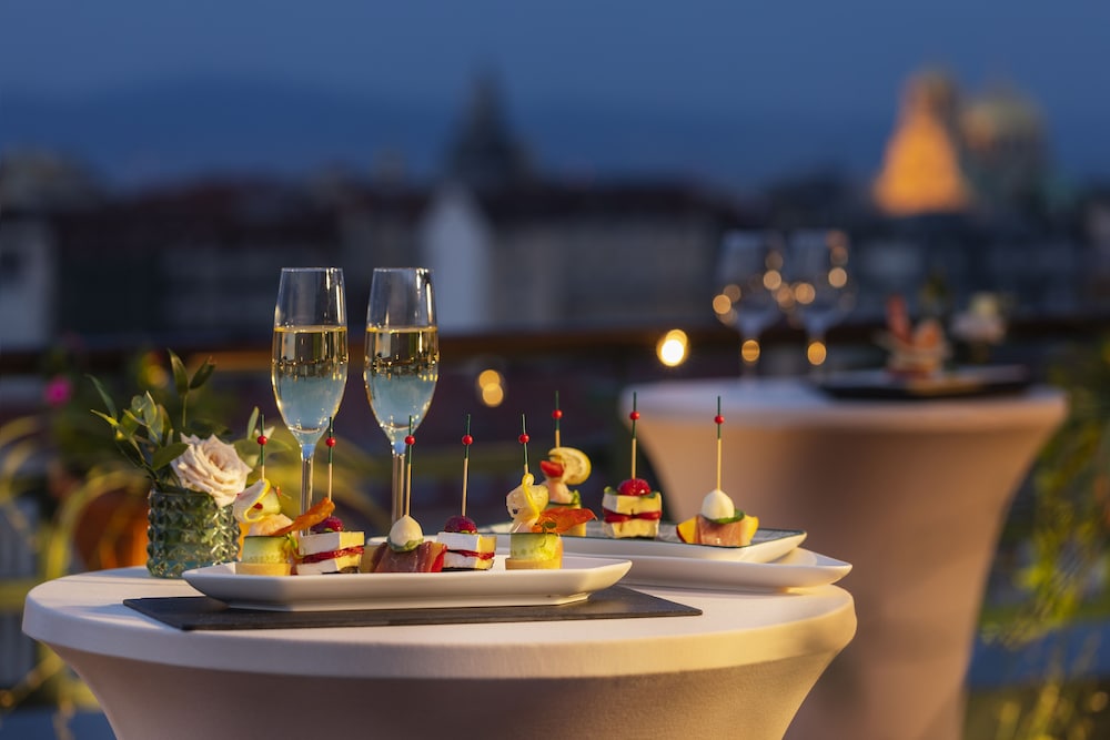 Grand Hotel Sofia — Restaurant & bars in Sofia, Sofia (province)