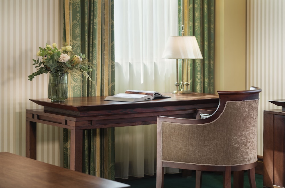 Grand Hotel Sofia — Hotel rooms in Sofia, Sofia (province)