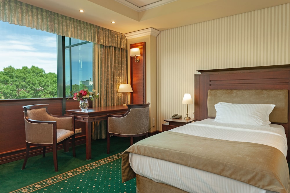 Grand Hotel Sofia — Hotel rooms in Sofia, Sofia (province)