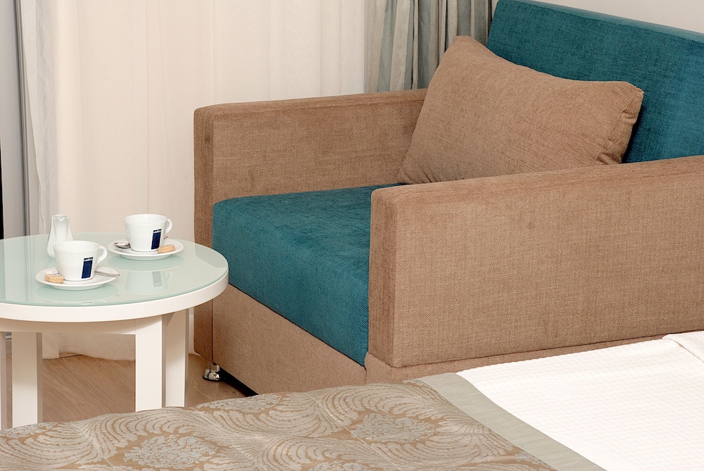 Grand Okan Hotel — Hotel rooms in Alanya