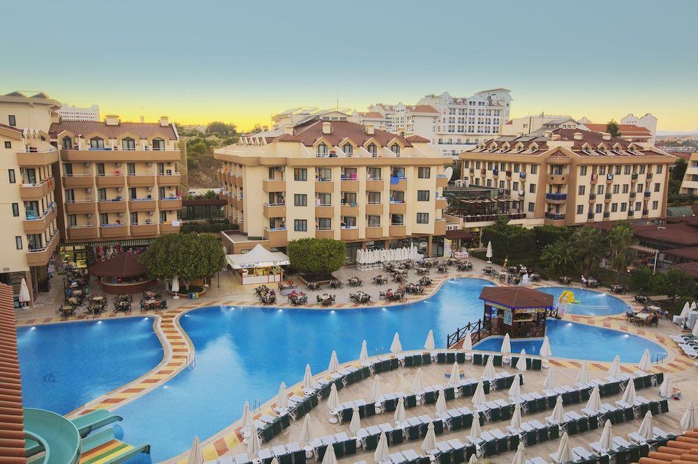 Grand Seker Hotel