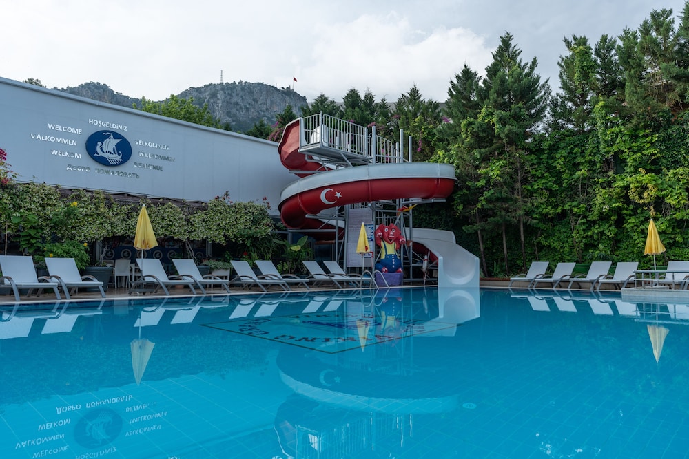 Grand Viking Hotel - All Inclusive — Attractions for children in Kemer