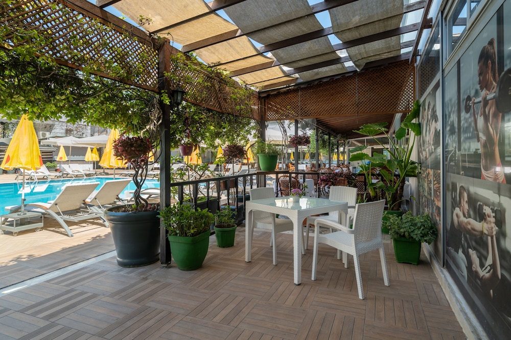 Grand Viking Hotel - All Inclusive — Restaurant & bars in Kemer