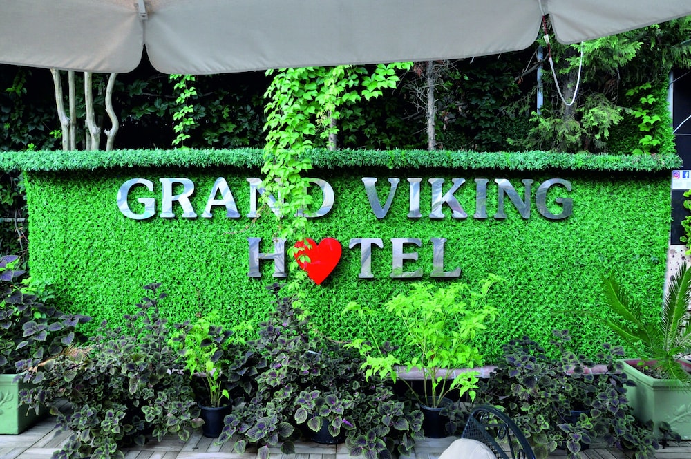Grand Viking Hotel - All Inclusive — Hotel building in Kemer