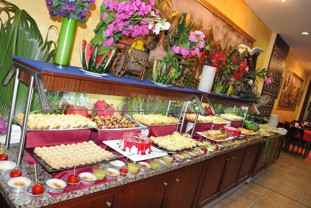 Grand Viking Hotel - All Inclusive — Restaurant & bars in Kemer