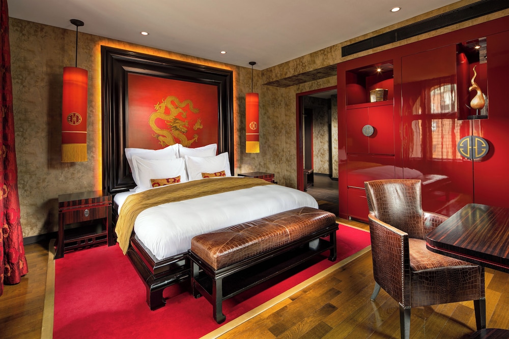 Buddha-Bar Hotel Prague — Hotel rooms in Prague, Prague