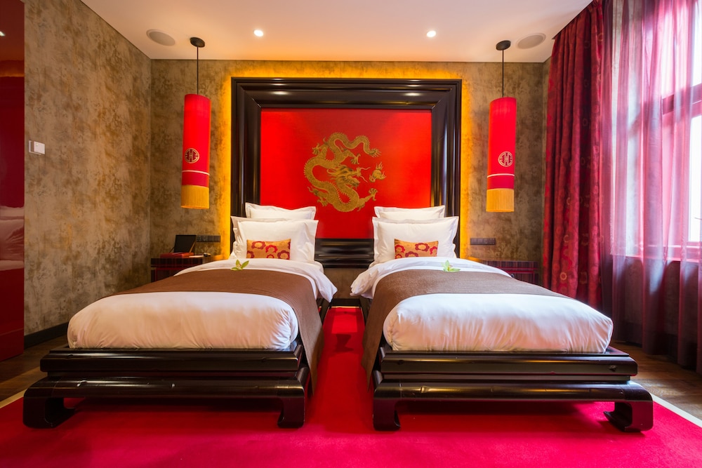 Buddha-Bar Hotel Prague — Hotel rooms in Prague, Prague