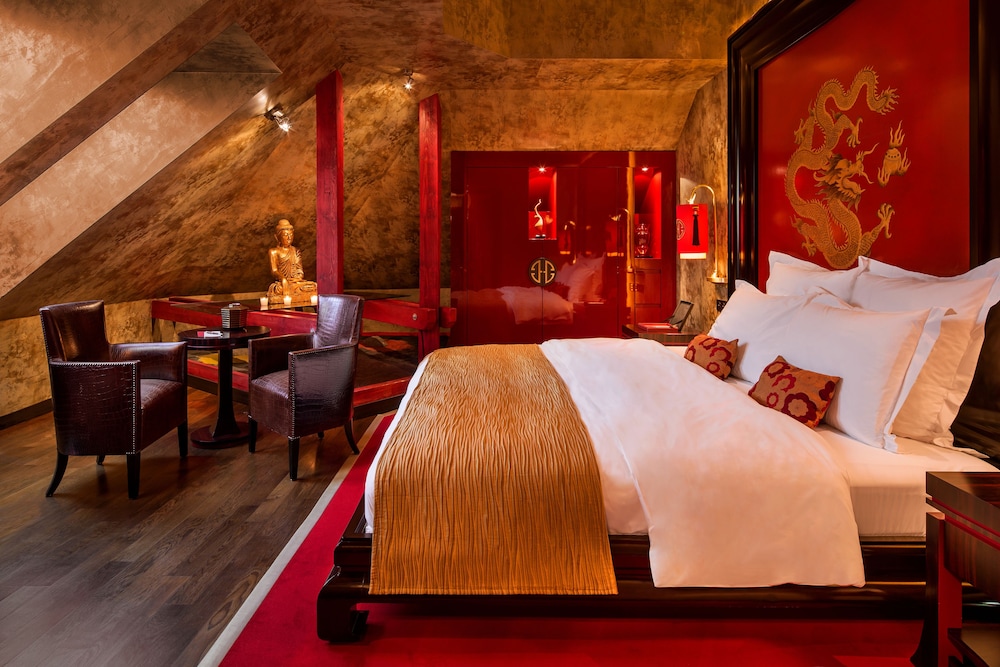 Buddha-Bar Hotel Prague — Hotel rooms in Prague, Prague