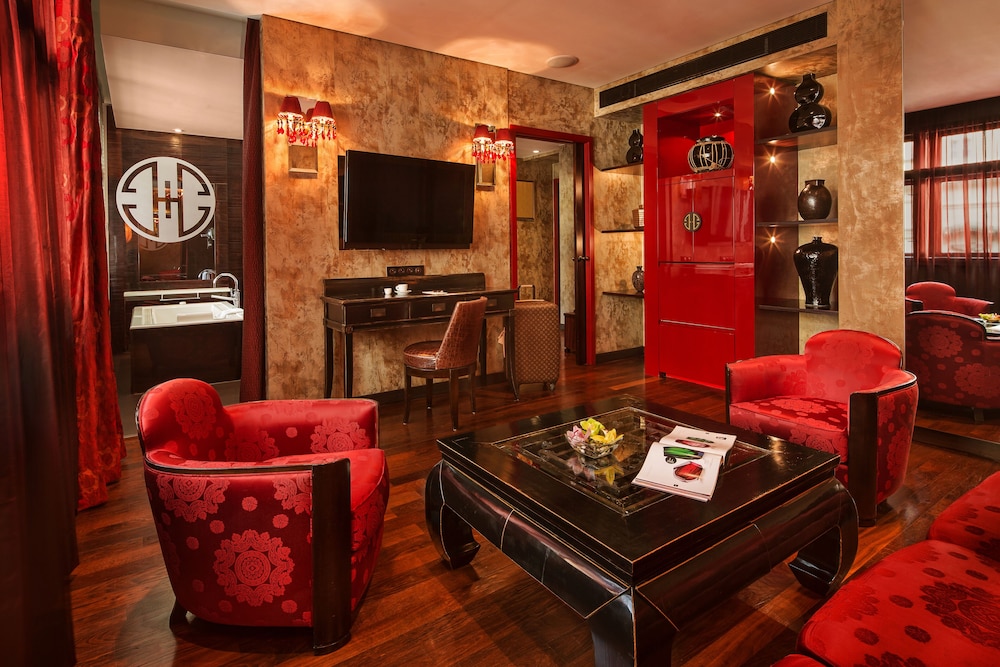 Buddha-Bar Hotel Prague — Hotel rooms in Prague, Prague