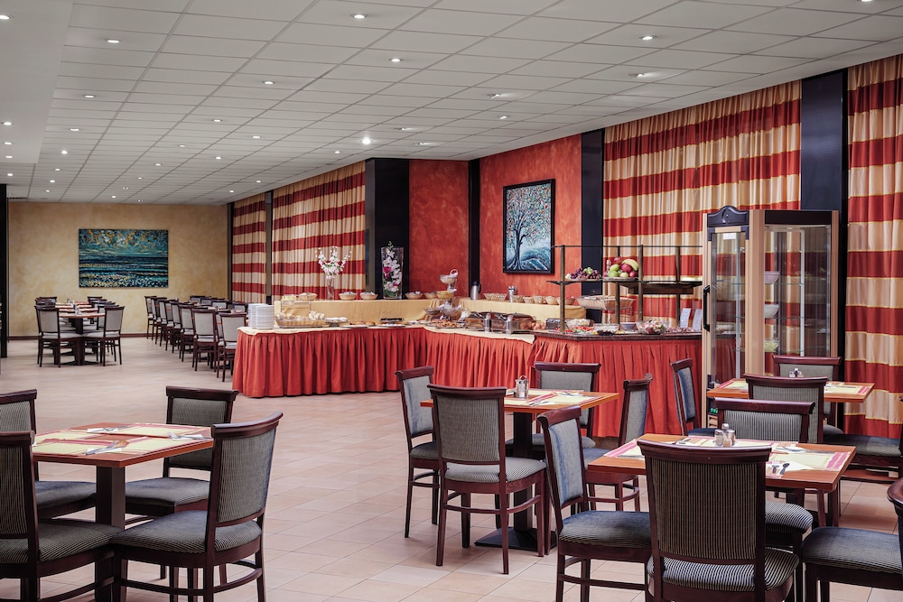 Hotel Caesar Prague — Restaurant & bars in Prague, Prague