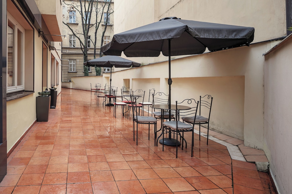 Hotel Caesar Prague — Restaurant & bars in Prague, Prague