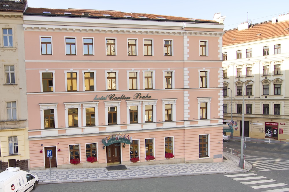 Hotel Carlton - zdjęcie 3