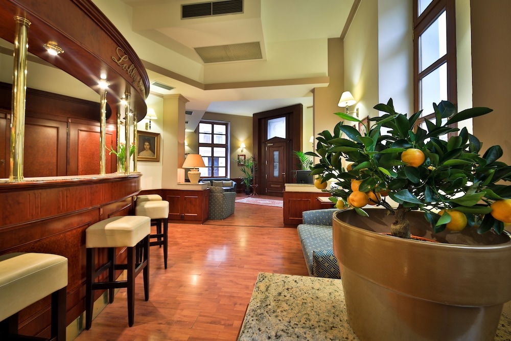 Hotel Carlton — Restaurant & bars in Prague, Prague