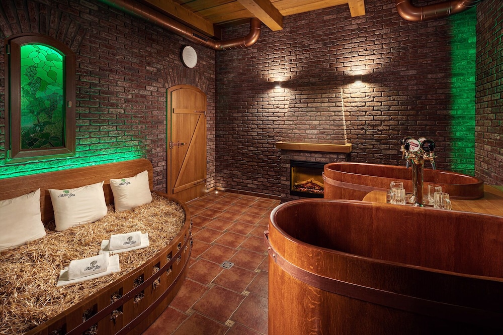 Michelangelo Grand Hotel Prague — Spa in Prague, Prague
