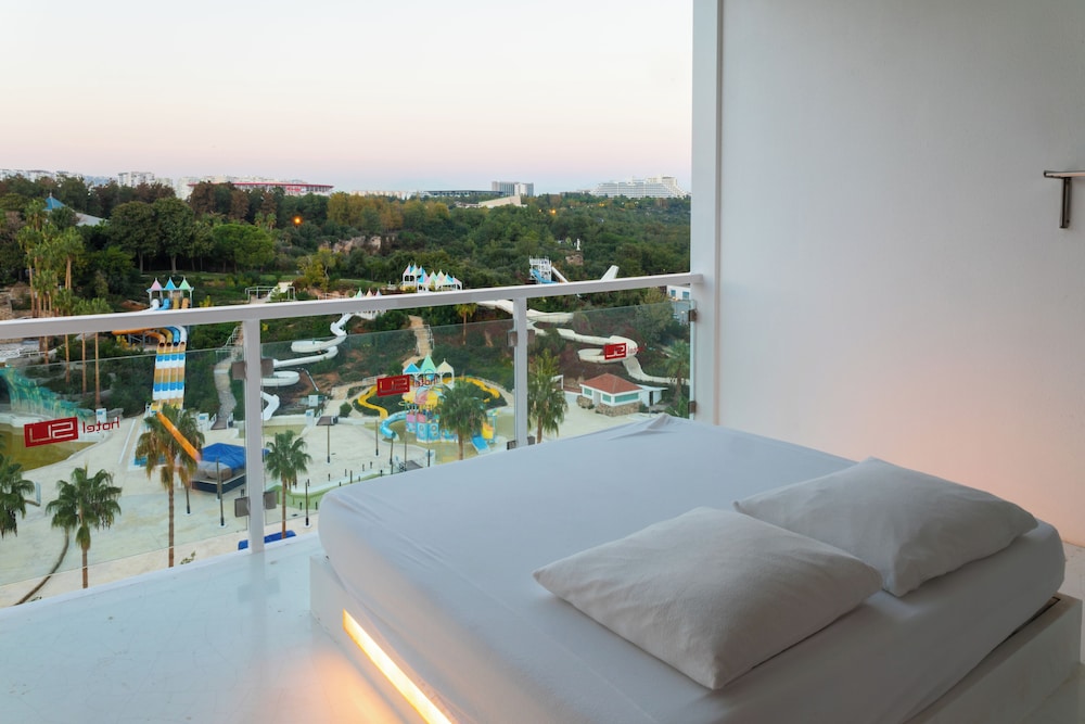 Hotel SU & Aqualand — Hotel rooms in Antalya